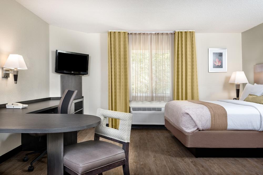 Candlewood Suites - Charlotte - Arrowood, An Ihg Hotel Εξωτερικό φωτογραφία