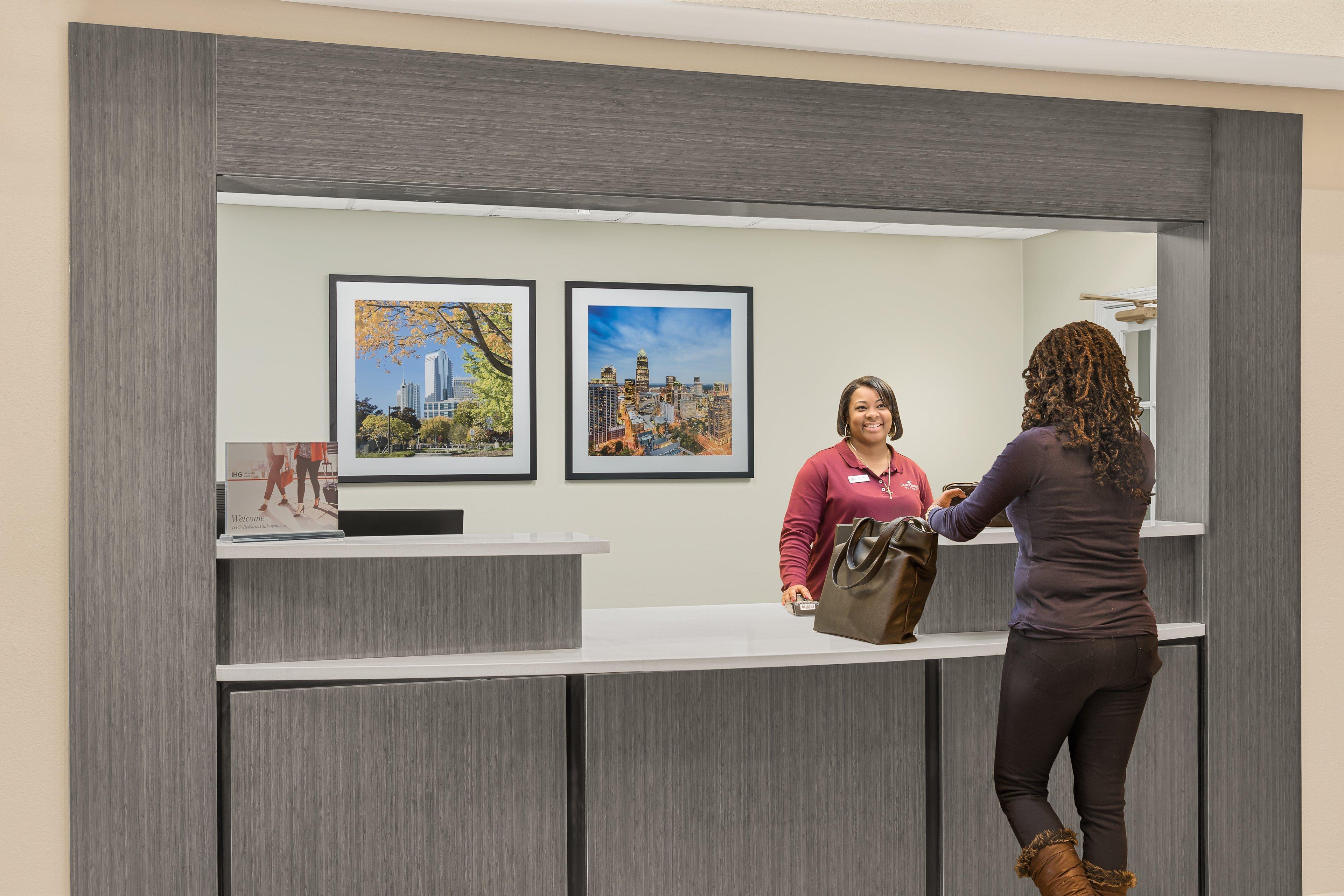 Candlewood Suites - Charlotte - Arrowood By Ihg Εξωτερικό φωτογραφία